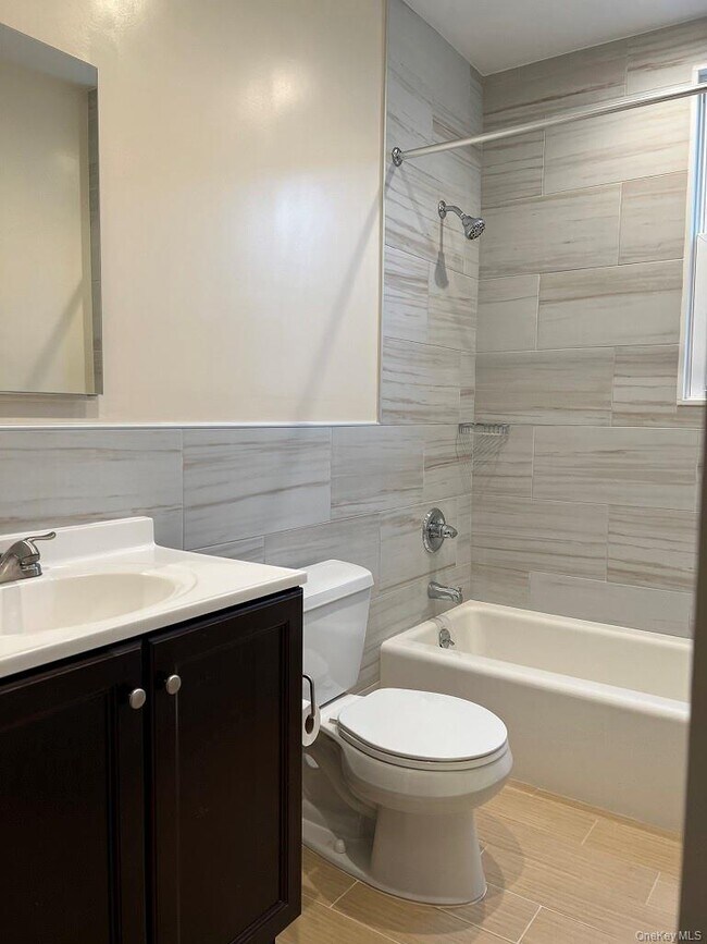 Photo - 293 Sickles Ave Unidad 2 nd floor