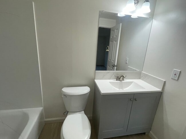 Photo - 1016 Alila Ave Unit B