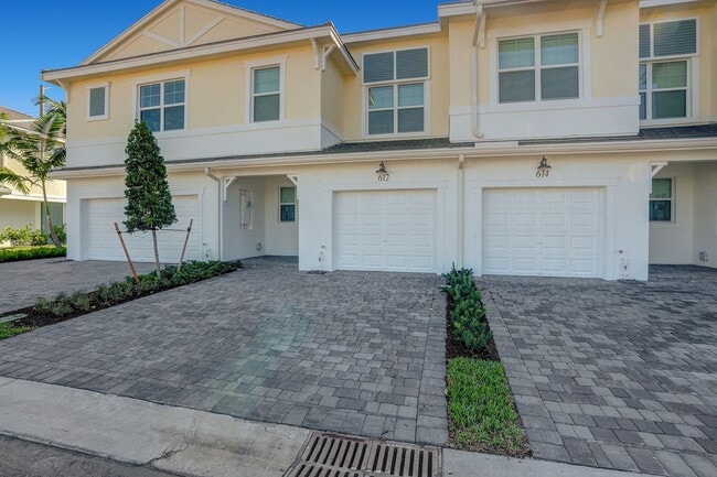 Photo - Gorgeous Brand New 3 Bedroom 2 Bath (2-story) Townhouse in Deerfield Beach