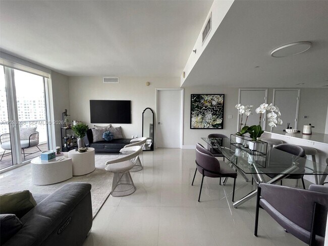 Photo - 50 Biscayne Blvd Unit 3411