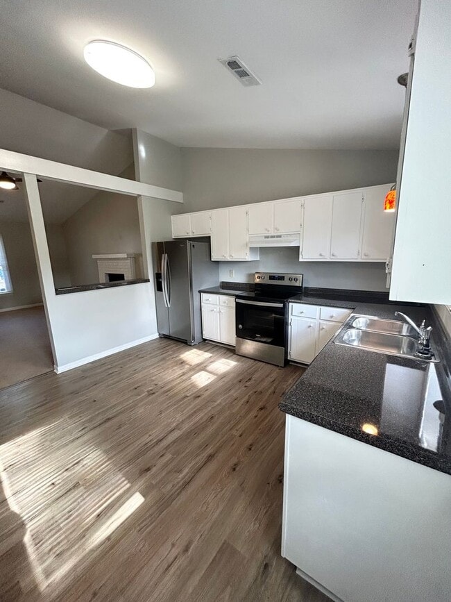 Photo - Welcome to Village Cedars!