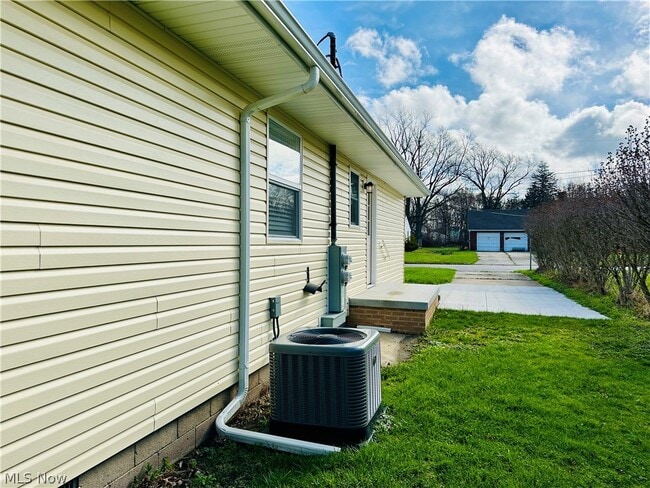 Photo - 4913 Dunsmore Ave