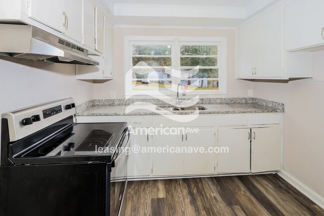 Photo - 2016 Knightsbridge Rd