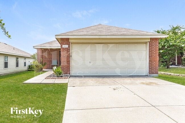 Photo - 2015 Angel Way