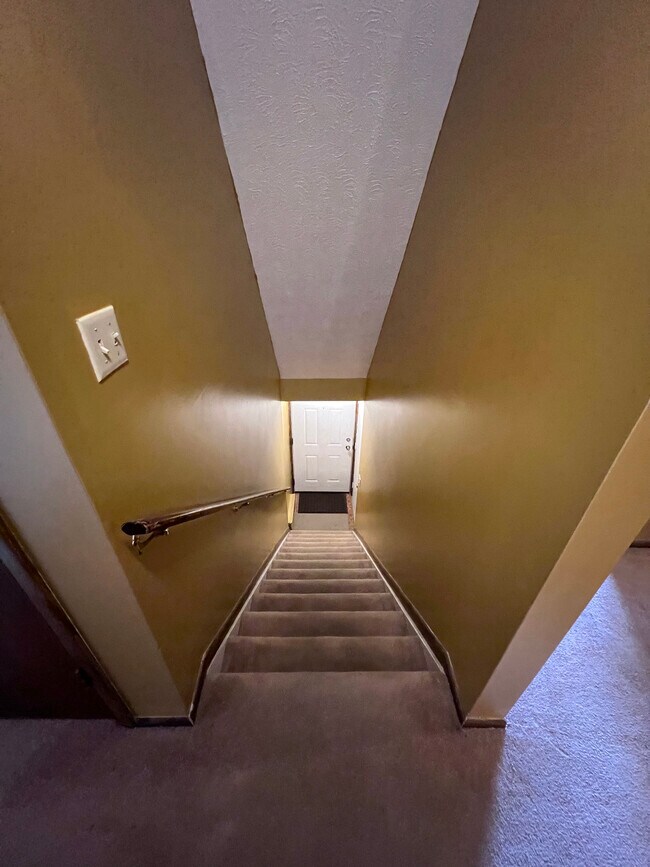 Stairs 2 - 1219 Hilltop Dr Unit 402