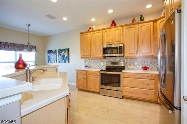 Photo - 2474 Blackburn Cir