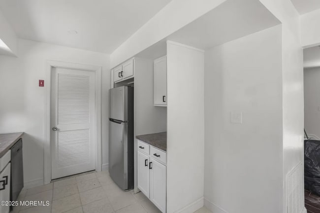 Photo - 37 Nautilus Dr