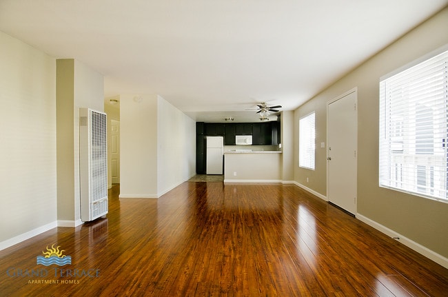 The Grand Terrace Apartments