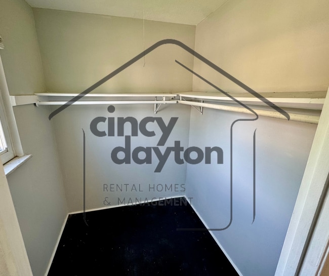 Photo - 6118 Stover Ave