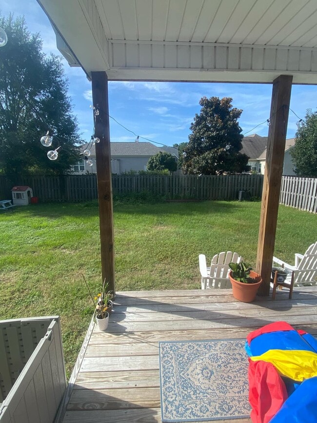 Photo - 108 Abaco Dr E