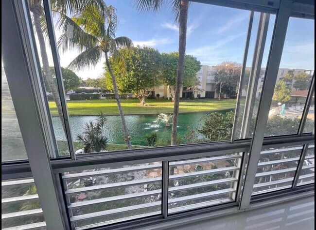 Photo - 300 Waterway Dr S Unit 209