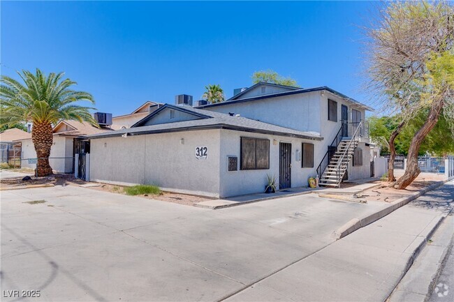 Building Photo - 312 E Tonopah Ave Rental