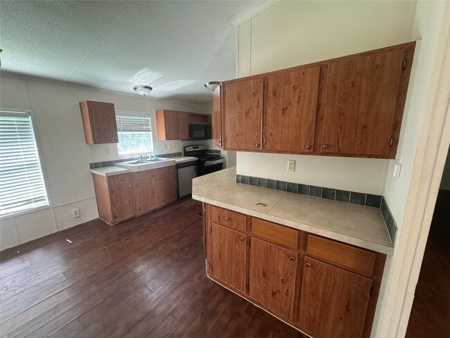 Photo - 16415 Tamra Ct