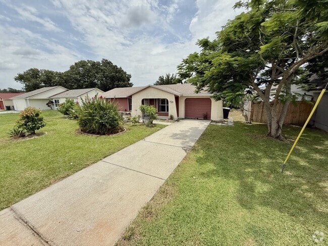Building Photo - 716 Caribou Dr Rental