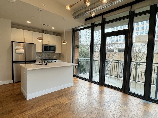 Photo - 2000 Clarendon Blvd Unidad 302