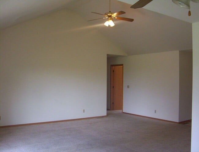 Photo - 3305 W Raynell St