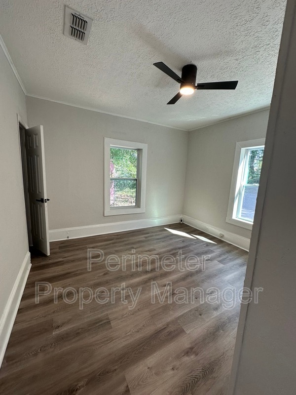 Photo - 1804 Callahan St