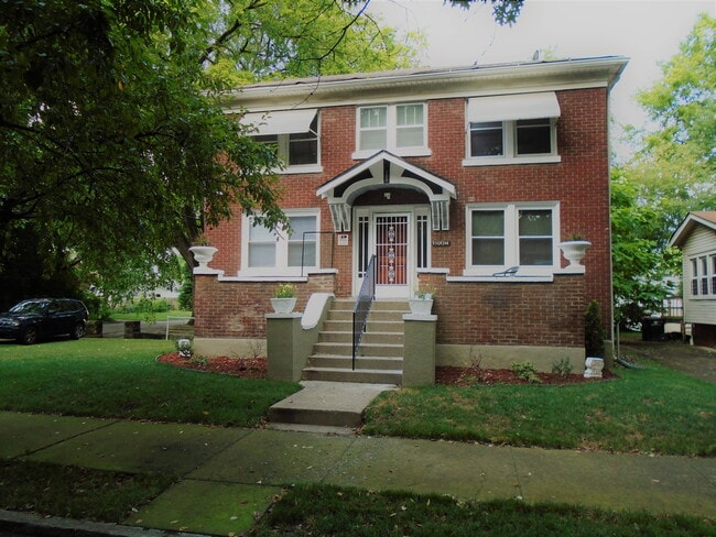 Building Photo - 100 N. 33rd St., Apt 3 Unit 3