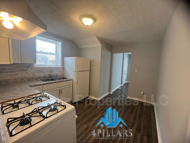 Photo - 1311 E Columbus Dr Unit 1