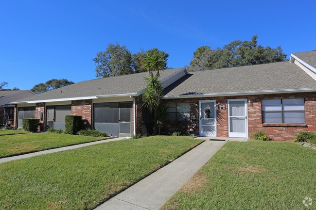 Forest Oaks Villas 55+