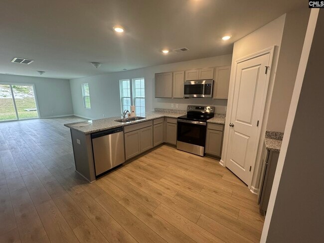 Photo - 2040 Armada Rd