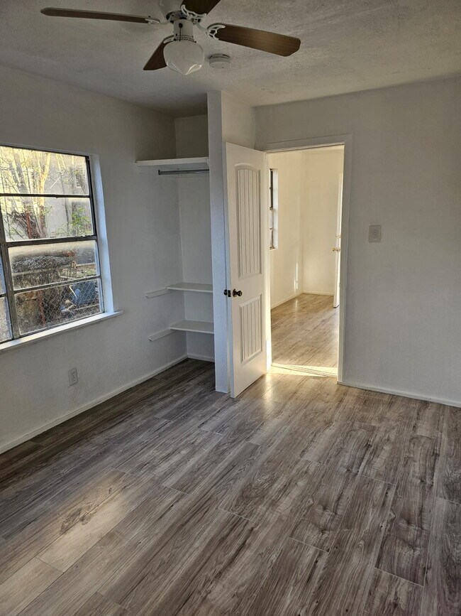 Photo - 3212 San Salvador St