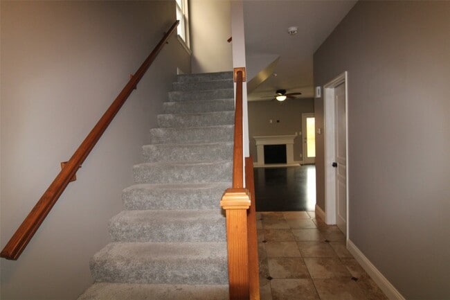 Photo - 415 Parkgate Dr
