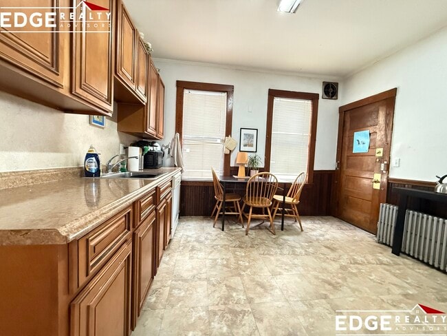 Photo - 95 Gardner St Unit 2