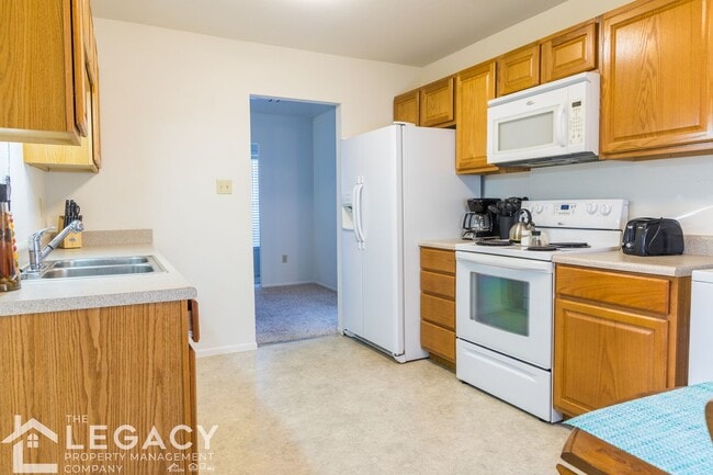 Photo - 1203 E 5th St Unit A