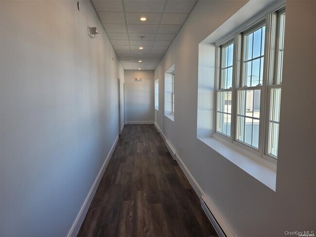 Photo - 262 E Main St Unidad D