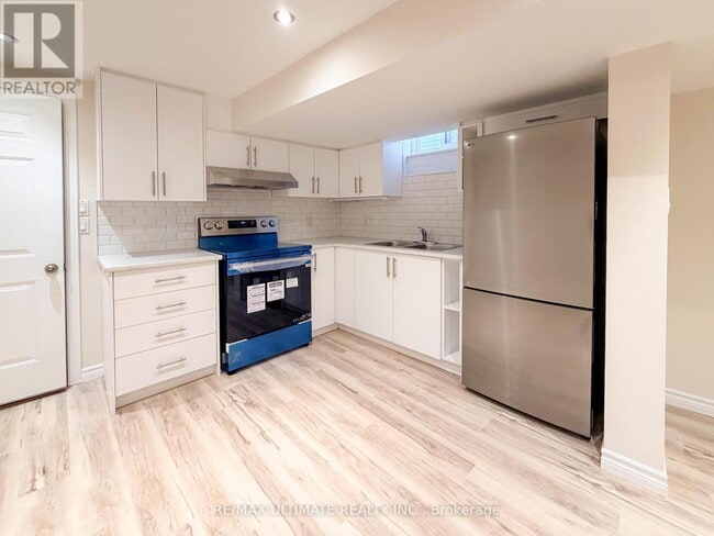 Photo - 403 Winona Dr