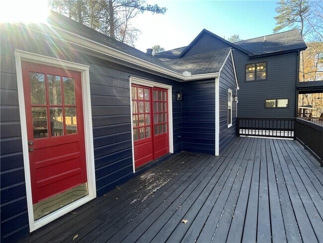Photo - 1192 Kingsley Cir NE