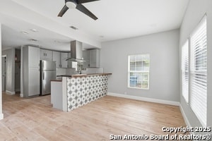 Photo - 126 King Roger St