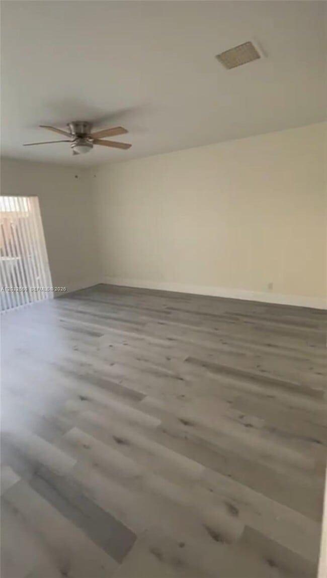 Photo - 8253 NW 9th St