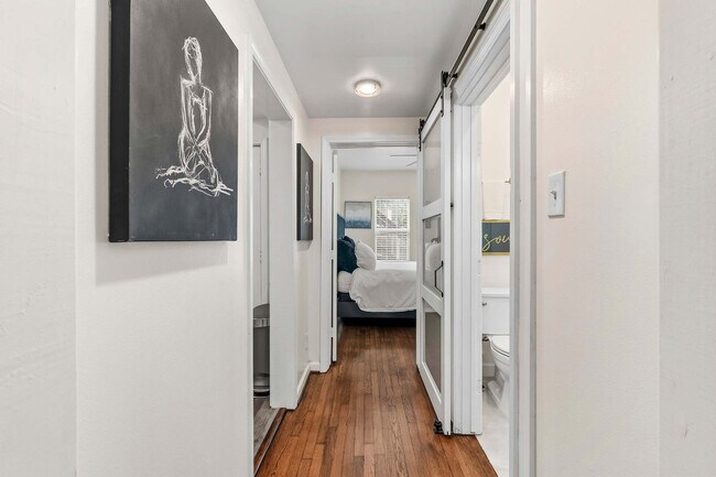 Photo - 1227 Peden St Unit SI ID1542678P