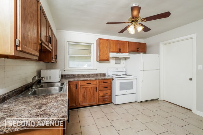 Photo - 2208 Plantation Dr