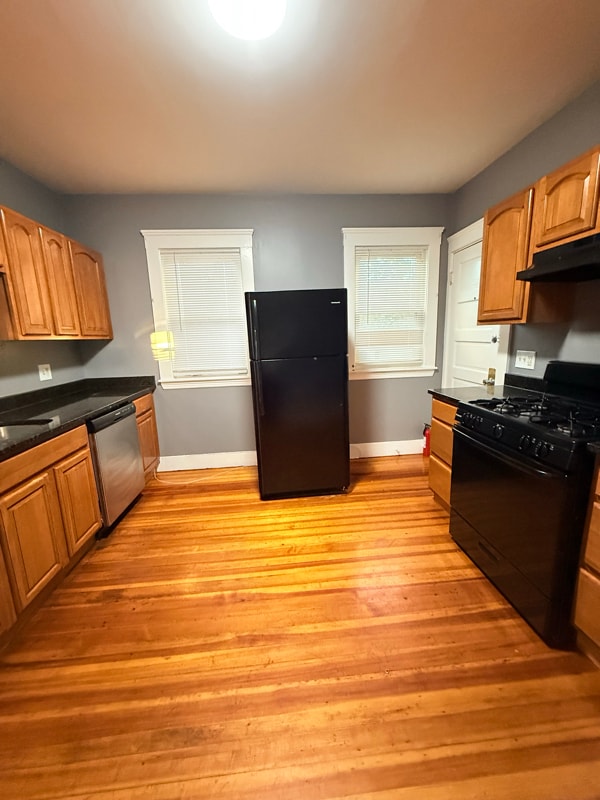 Photo - 381 Centre St Unidad 3