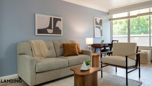 Building Photo - 2851 Maingate Village Cir