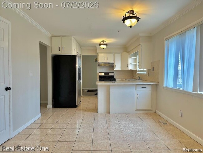 Photo - 26950 Rochelle St