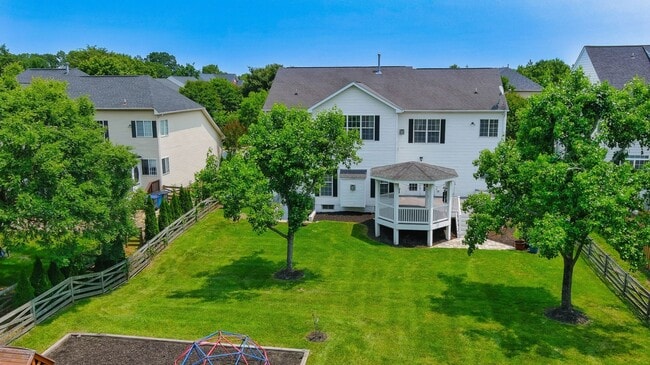 Photo - 5736 Caribbean Ct