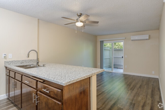 1HAB, 1BA - 572 ft² - Del Dayo Senior Apartments