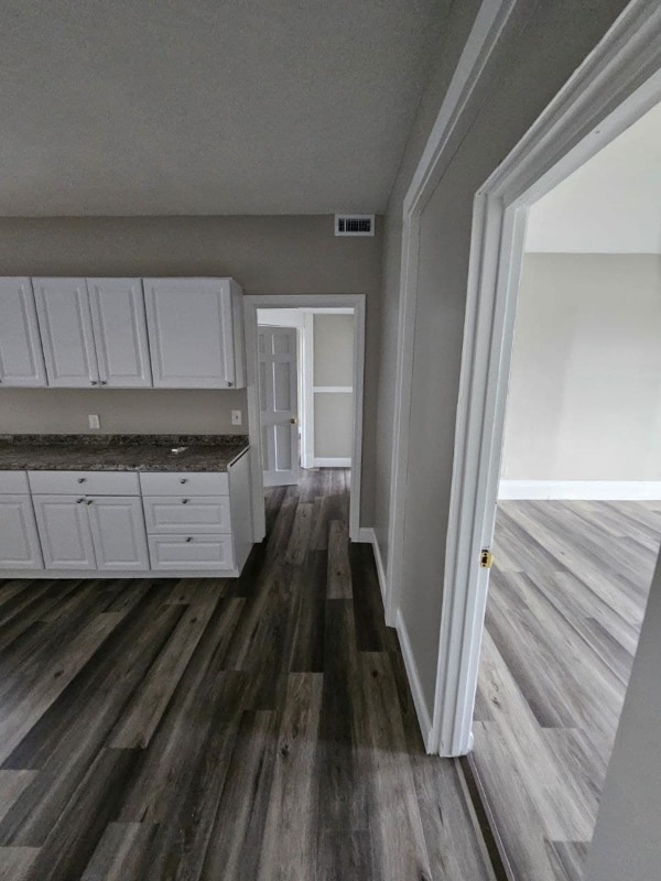 Photo - 123 Walnut St Unit 4L