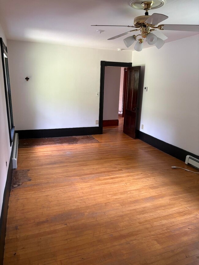 31 Abbey Rd Unit 31 Abbey RD #1