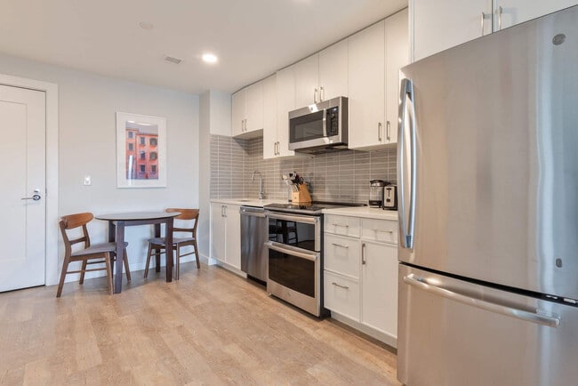 Photo - 1 Chestnut St Unidad GO FL11-ID1050412P