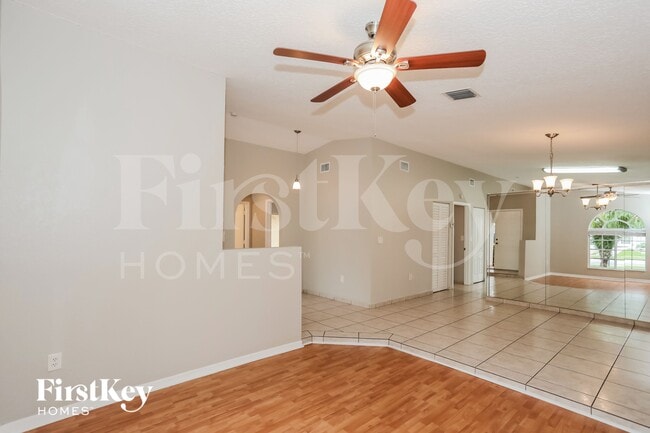 Photo - 15565 SW 138th Ave