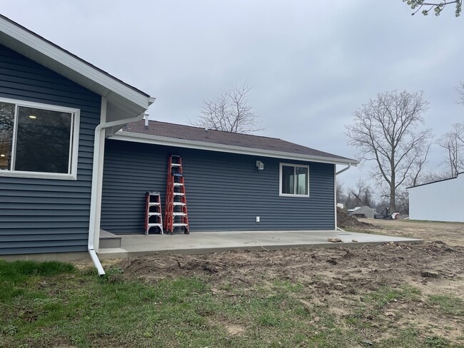 Photo - 3709 N Meridian Rd