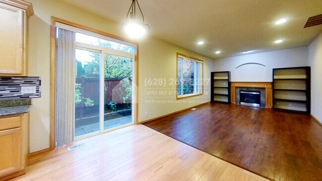 Photo - 1901 141st Pl SW