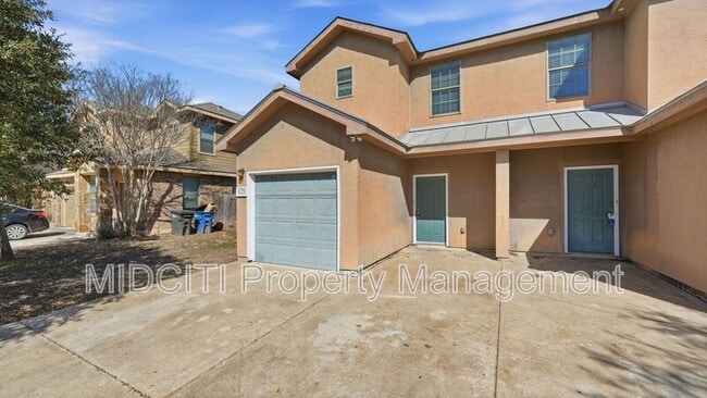 Photo - 1121 Brown Rock Dr Unit 1121