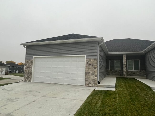 Photo - 5080 W Stampede Ln Townhome