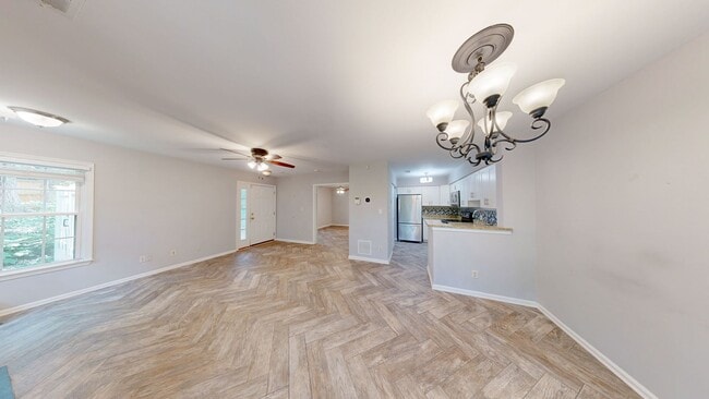 Photo - Spacious and Updated 1 bed + 1 BA Condo - walk out level